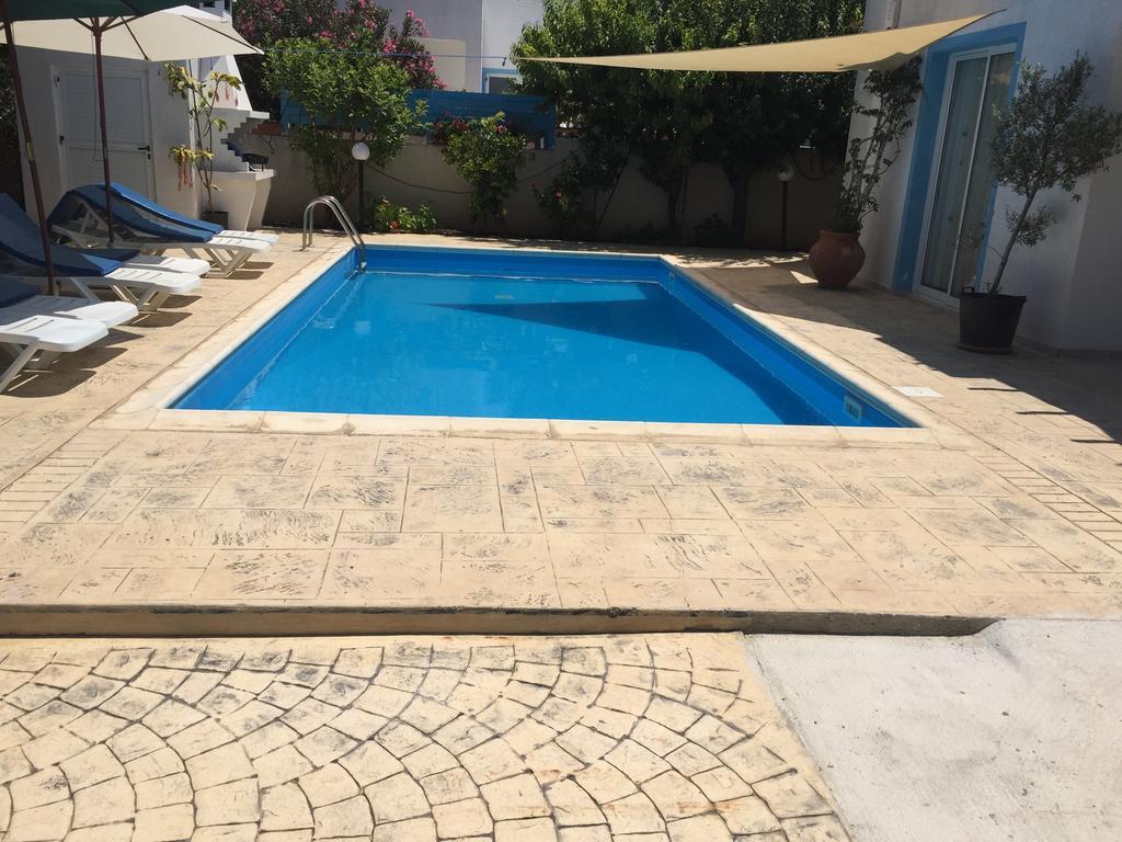 Philippos Paphos Villas - Villa 3 ภายนอก รูปภาพ