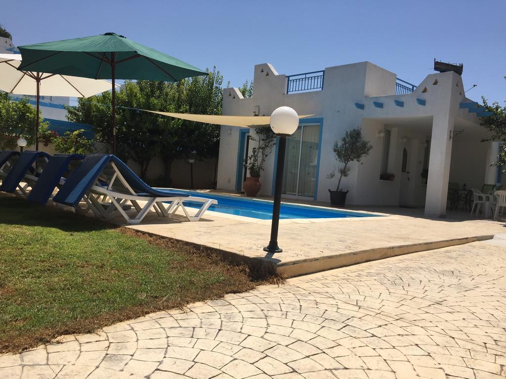 Philippos Paphos Villas - Villa 3 ภายนอก รูปภาพ