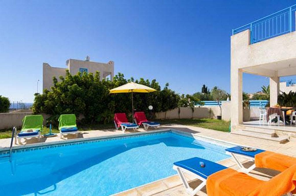 Philippos Paphos Villas - Villa 3 ภายนอก รูปภาพ