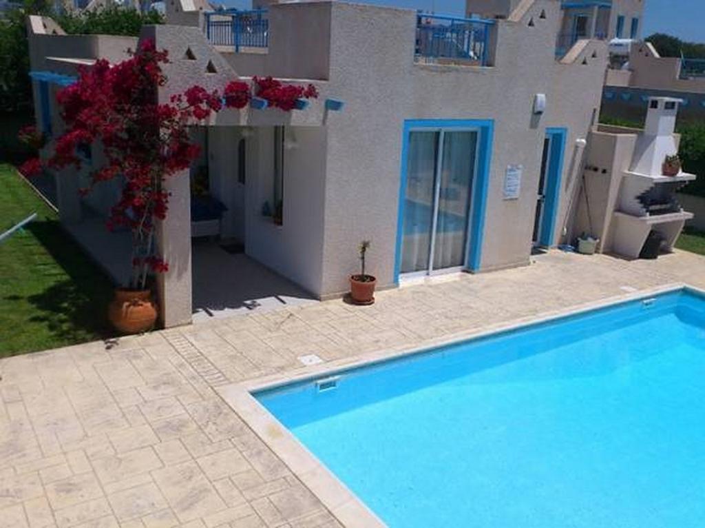 Philippos Paphos Villas - Villa 3 ภายนอก รูปภาพ