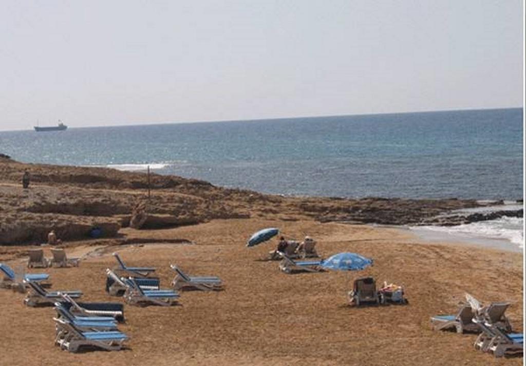 Philippos Paphos Villas - Villa 3 ภายนอก รูปภาพ